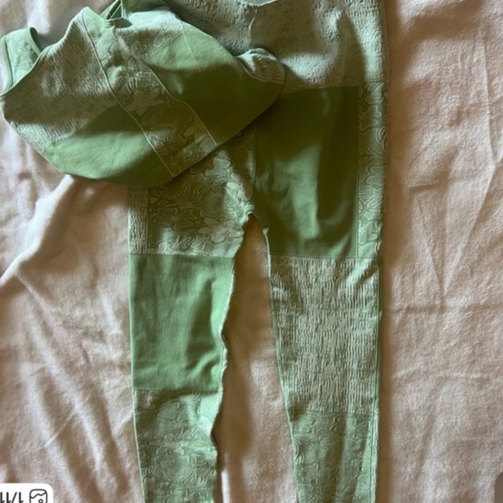 FP Movement Tank & Leggings Matching Set Size M/L - Picture 2 of 7